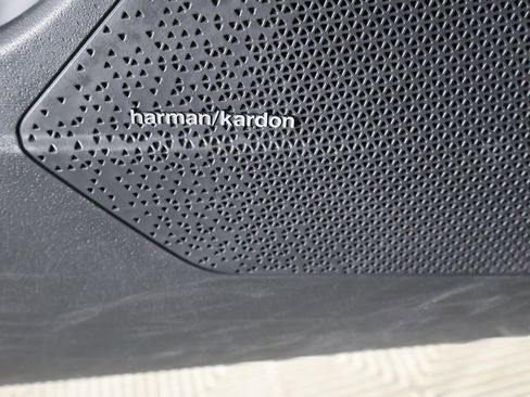 Used 2023 Kia Niro Wave w/ Wave Preserve Package image 40