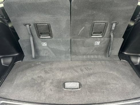 Used 2023 Jeep Grand Cherokee L Laredo image 18