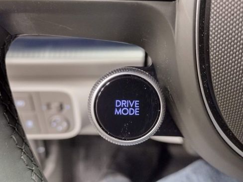 Certified 2025 Hyundai Ioniq 6 SEL image 25