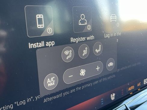 New 2025 Volkswagen ID. Buzz Pro S image 16