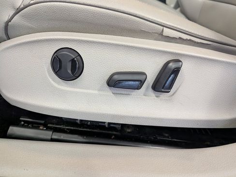 Used 2016 Volkswagen Passat 1.8T SE image 26