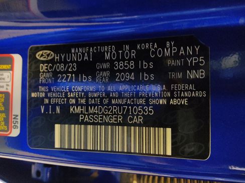 Used 2024 Hyundai Elantra SEL FWD image 33