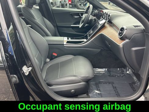 Used 2025 Mercedes-Benz C 300 4MATIC Sedan image 23