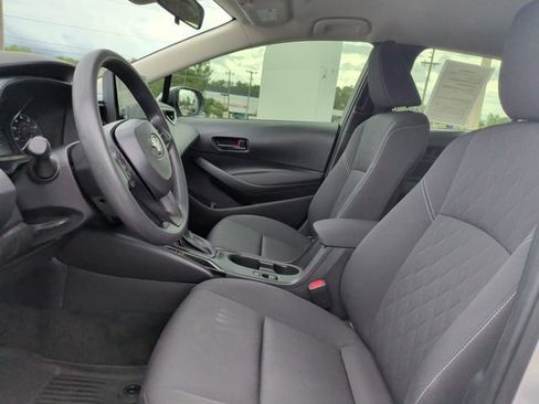Used 2023 Toyota Corolla LE w/ LE Convenience Package FWD image 16