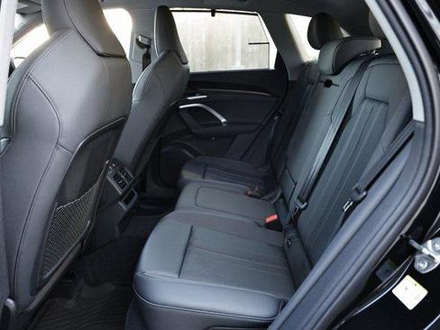 Certified 2025 Audi Q5 Premium Plus w/ Premium Plus image 25