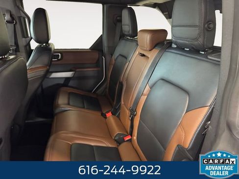 Used 2023 Ford Bronco Outer Banks image 21
