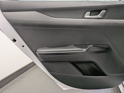 Used 2023 Kia K5 GT-Line image 21