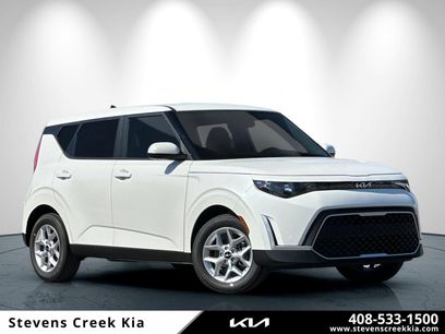 New 2025 Kia Soul LX