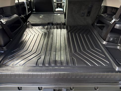 Used 2017 Toyota 4Runner SR5 RWD image 16