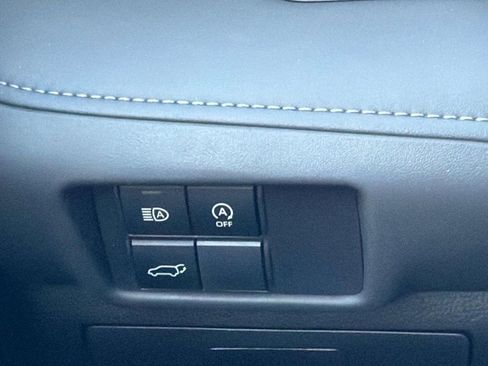 Used 2023 Toyota Highlander XSE image 24