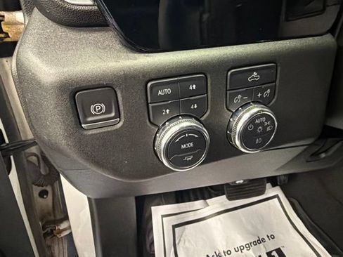 Used 2022 GMC Sierra 1500 Elevation w/ Preferred Package AWD/4WD image 15