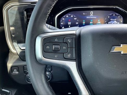 Used 2024 Chevrolet Silverado 1500 LT AWD/4WD image 12