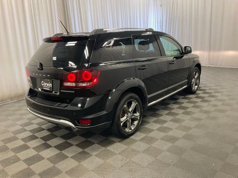 Used 2014 Dodge Journey Crossroad w/ Flexible Seating Group AWD/4WD image 2