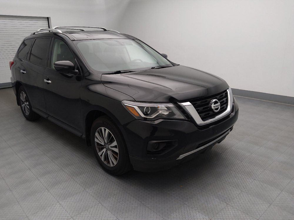 Used 2019 Nissan Pathfinder S AWD/4WD image 13