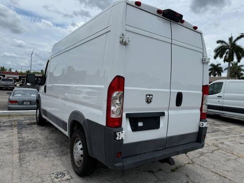 Used 2018 RAM ProMaster 2500 w/ Mopar Trailer Tow Group FWD image 5