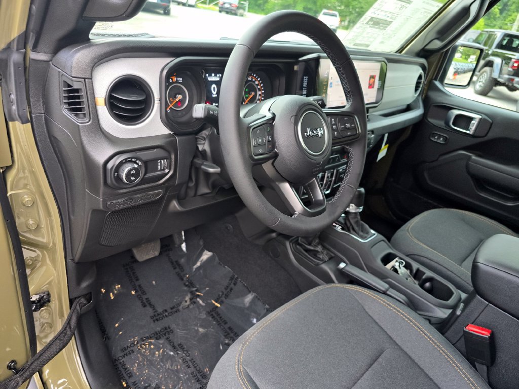 New 2026 Jeep Gladiator Sport AWD/4WD image 21