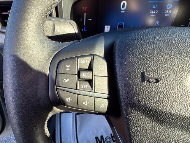 Used 2025 Ford Maverick Lariat AWD/4WD image 21