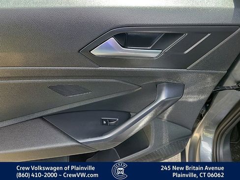 Certified 2024 Volkswagen Jetta SE FWD image 46