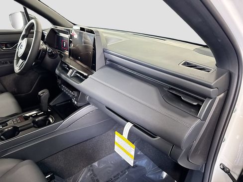 New 2026 Subaru Outback Touring AWD/4WD image 29