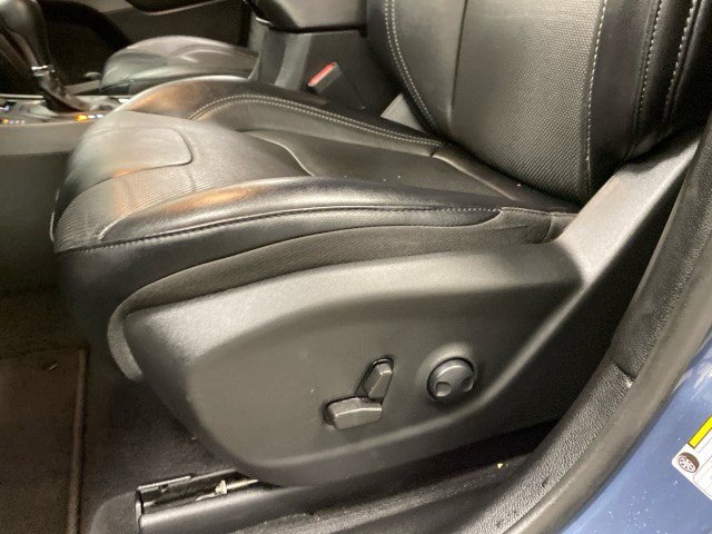 Used 2022 Jeep Cherokee Latitude Lux AWD/4WD image 16