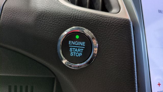 Used 2024 Ford Edge SEL w/ Convenience Package AWD/4WD image 19