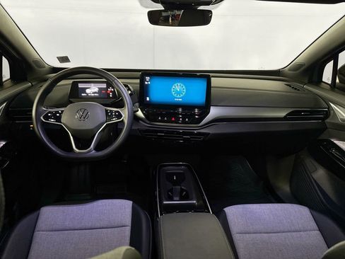 Certified 2024 Volkswagen ID.4 Standard image 13