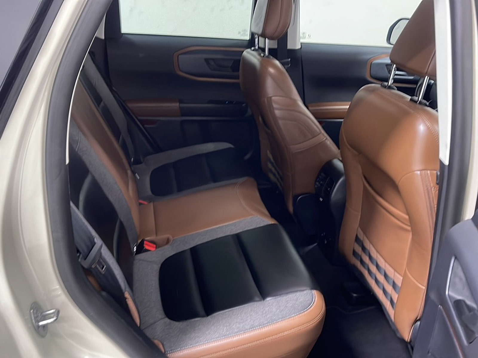 Used 2024 Ford Bronco Sport Outer Banks AWD/4WD image 20