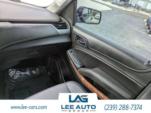 Used 2018 Chevrolet Tahoe Premier RWD image 17