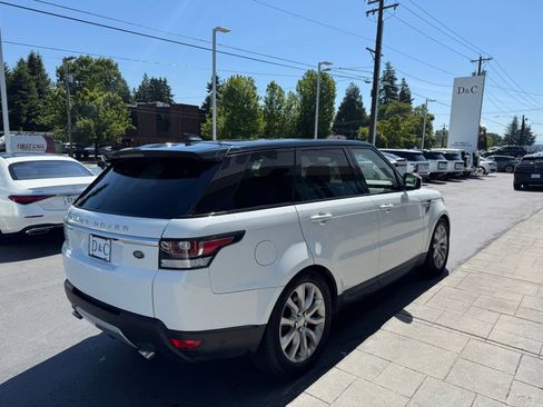 Used 2017 Land Rover Range Rover Sport HSE AWD/4WD image 2