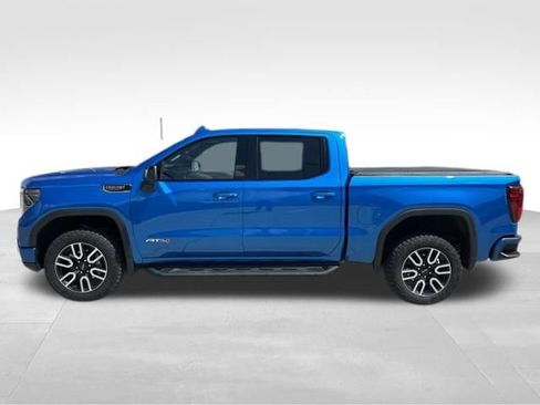 Used 2024 GMC Sierra 1500 AT4 w/ AT4 Premium Package AWD/4WD image 5