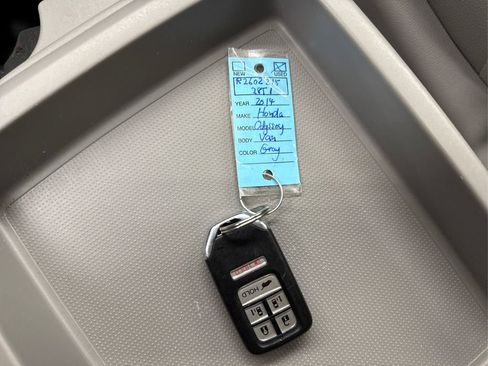 Used 2014 Honda Odyssey EX-L image 40