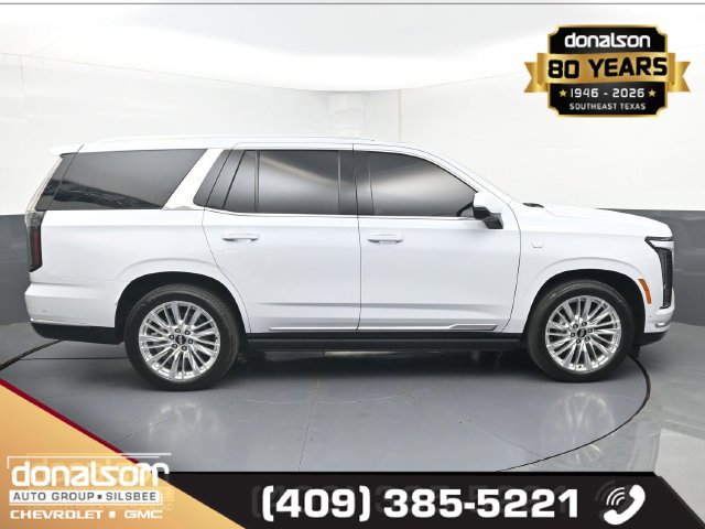 Used 2026 Cadillac Escalade Luxury w/ Touring Package RWD image 2