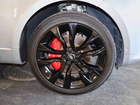 Used 2020 Land Rover Range Rover Sport HST image 53