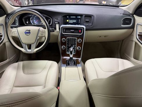 Used 2016 Volvo S60 T5 Premier FWD image 10