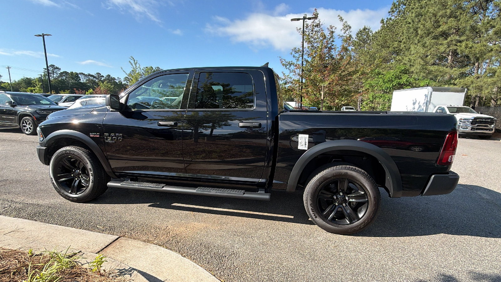 Used 2024 RAM 1500 Warlock w/ Electronics Group AWD/4WD image 11