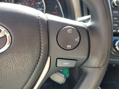 Used 2015 Toyota RAV4 XLE image 30