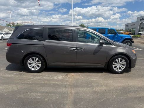 Used 2015 Honda Odyssey EX image 2