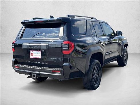 Certified 2025 Toyota 4Runner SR5 AWD/4WD image 5