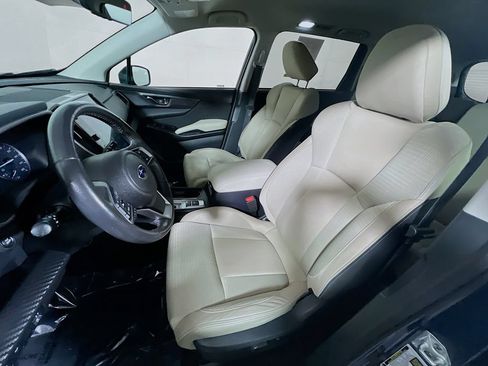 Used 2023 Subaru Ascent Premium w/ Convenience Package AWD/4WD image 18