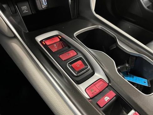 Used 2020 Honda Accord EX image 25