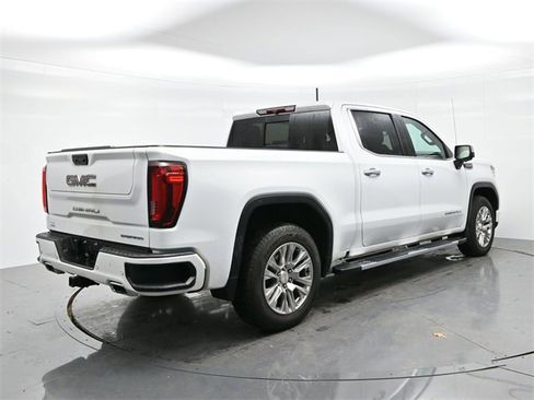 Used 2022 GMC Sierra 1500 Denali image 7