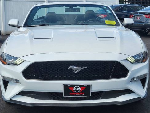 Used 2019 Ford Mustang GT Premium w/ Equipment Group 401A RWD image 4