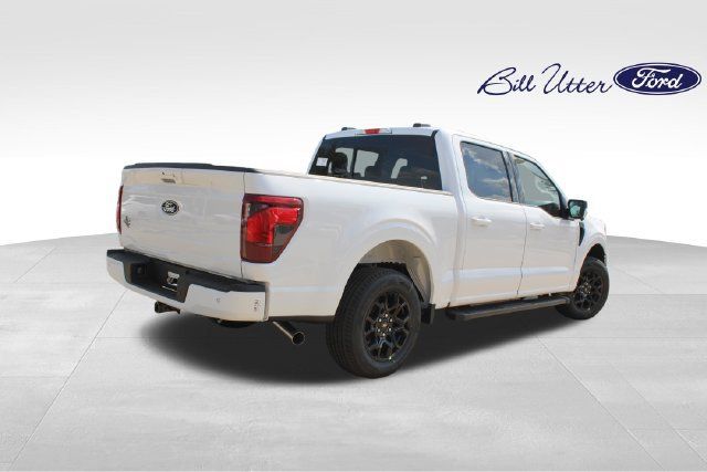 New 2026 Ford F150 XLT w/ Equipment Group 302A MID RWD image 3