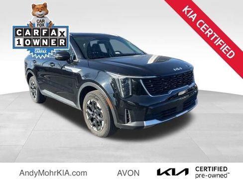 Used 2024 Kia Sorento S image 1