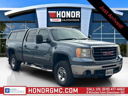 Used 2009 GMC Sierra 2500 SLE w/ Convenience Package AWD/4WD image 1