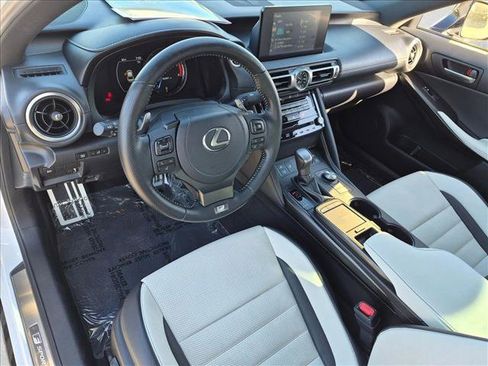 Used 2021 Lexus IS 350 F Sport w/ Accessory Package RWD image 9