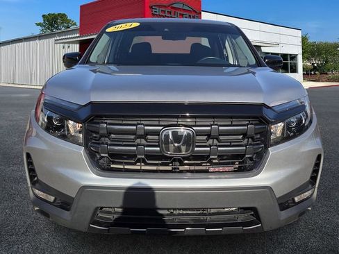 Used 2024 Honda Ridgeline Sport image 8