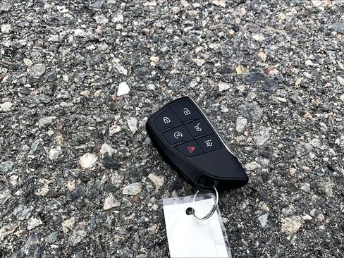 Used 2021 Chevrolet Tahoe RST w/ Luxury Package image 31