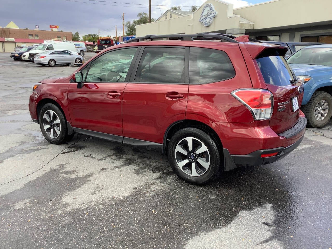 Used 2018 Subaru Forester 2.5i Premium AWD/4WD image 16