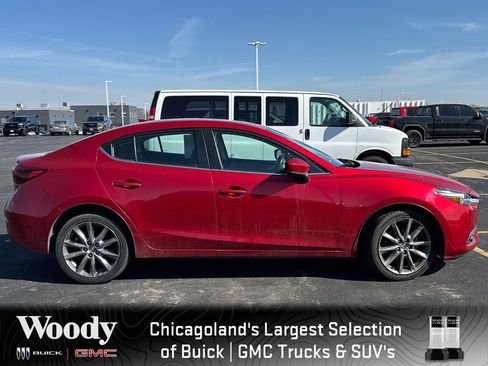 Used 2018 MAZDA MAZDA3 Grand Touring w/ Premium Equipment Package image 9